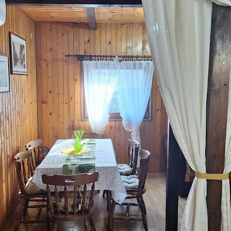 Wooden House Ada Semesterbostad