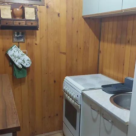 بيت للعطل Wooden House Ada *