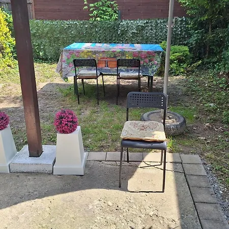 بيت للعطل Wooden House Ada *